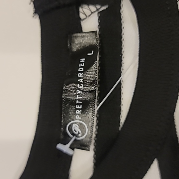 PrettyGarden Striped Cold Shoulder Long Sleeve Tee Shirt Top Black White Large - Picture 6 of 9